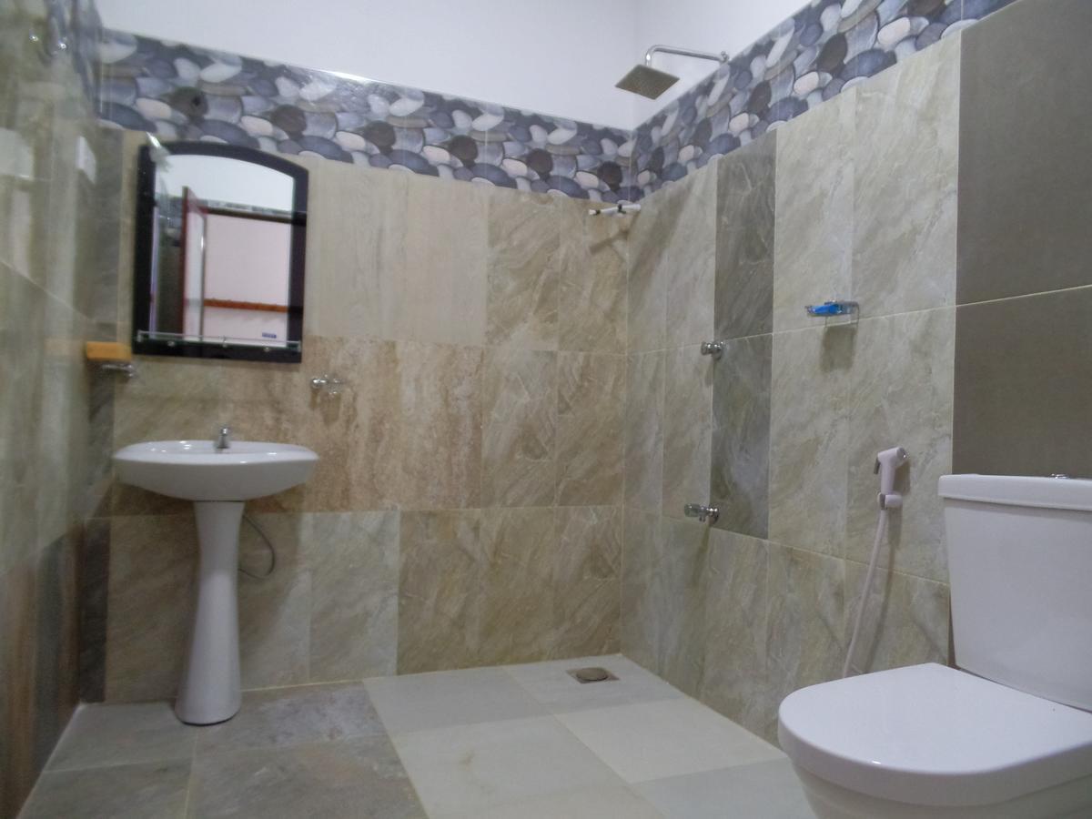 Amaya River Side Homestay Sigiriya Bagian luar foto