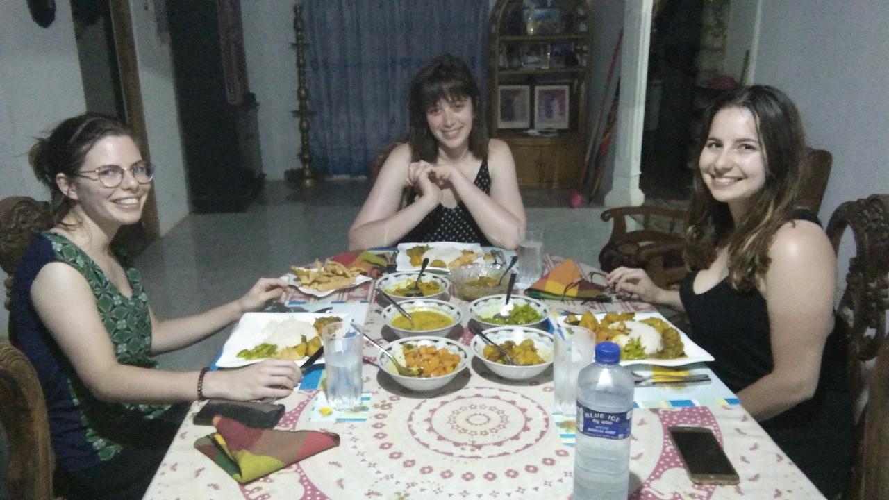 Amaya River Side Homestay Sigiriya Bagian luar foto